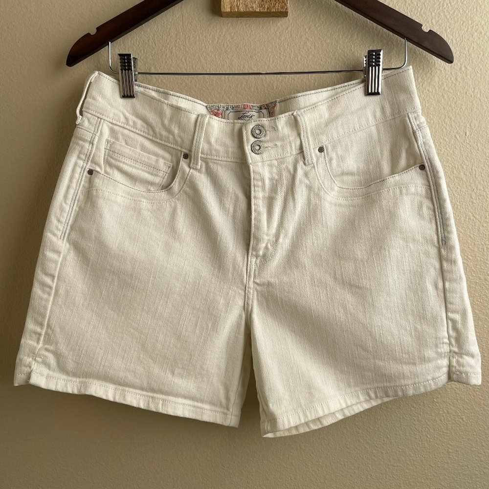 Levi's White Denim Shorts Size 10